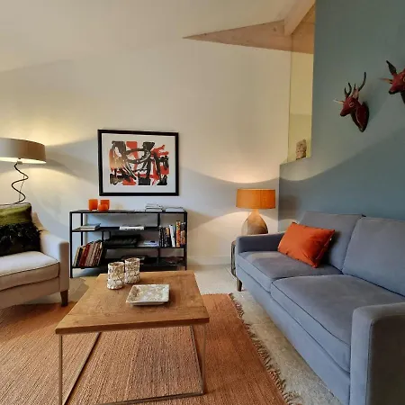 Thuers Im Busch - Gute Stube - Ab 3 Naechte - Mit Stil In Διαμέρισμα *